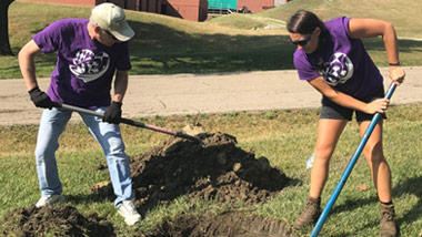 Hollywood Gaming at Dayton Raceway employees volunteer at the Grotto Gardens at The Dayton VA Medical Center