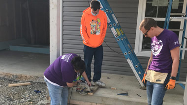 Hollywood Dayton helps Habitat for Humanity October 2020