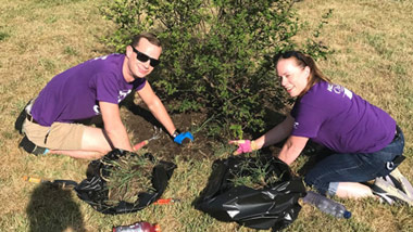 Hollywood Gaming at Dayton Raceway employees volunteer at the Grotto Gardens at The Dayton VA Medical Center